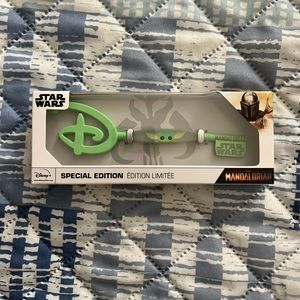 The Mandalorian Disney Store Collectors Key